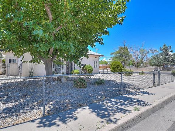 2nd image of 2745 Sierra Dr NE