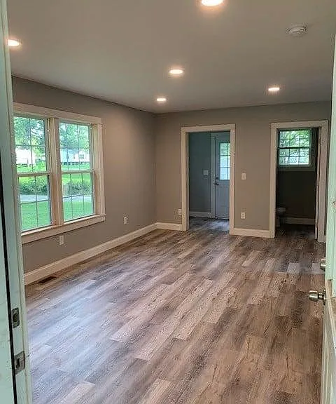 415 W Arial St — Photo 3