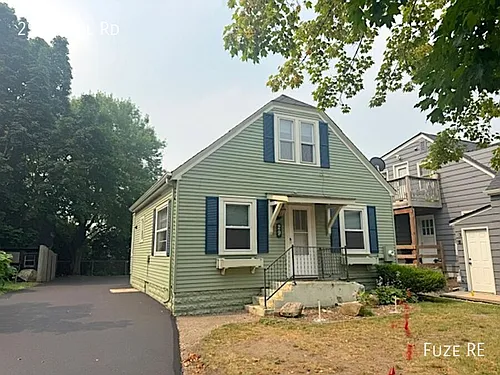 29 Hamel Rd Photo 1