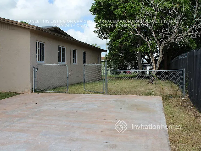 14544 SW 105th Ct — Photo 2