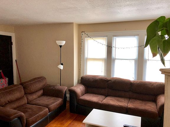 2nd image of 153 Springville Ave