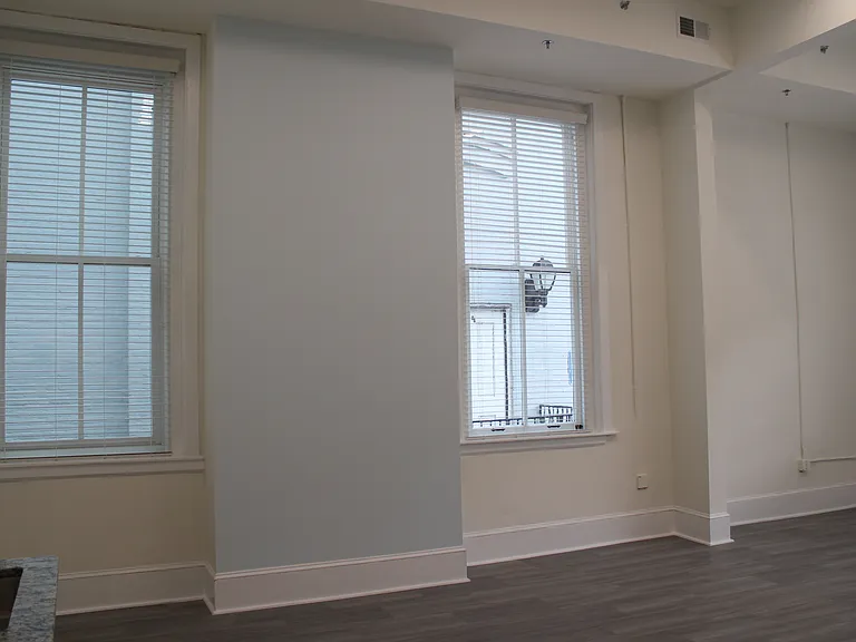 Woodstock Lofts — Photo 34