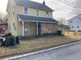 328 Old Allentown Rd, Wind Gap, PA 18091