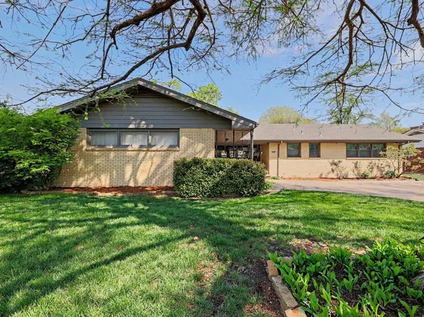 6512 E Murdock Ave, Wichita, KS 67206