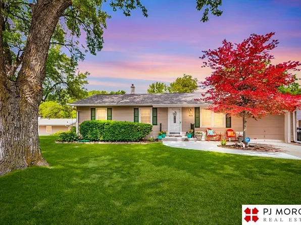 9636 Emmet St, Omaha, NE 68134