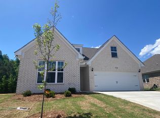 304 Lana Ln, Lagrange, GA 30241