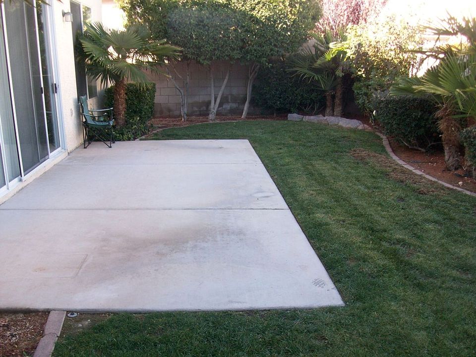 2nd image of 338 Palm Trace Ave