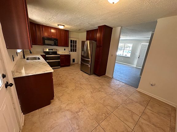 5th image of 246 Winding Trail Ln