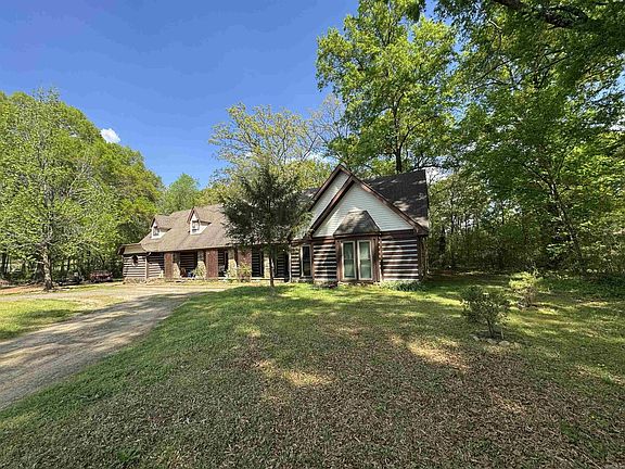 2nd image of 16 Western Hills Cir