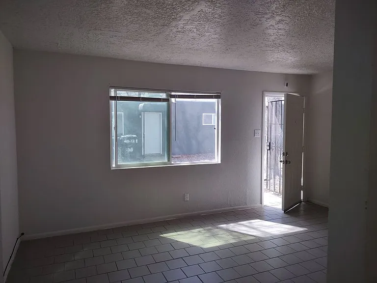 436 Rhode Island St NE #2 — Photo 6