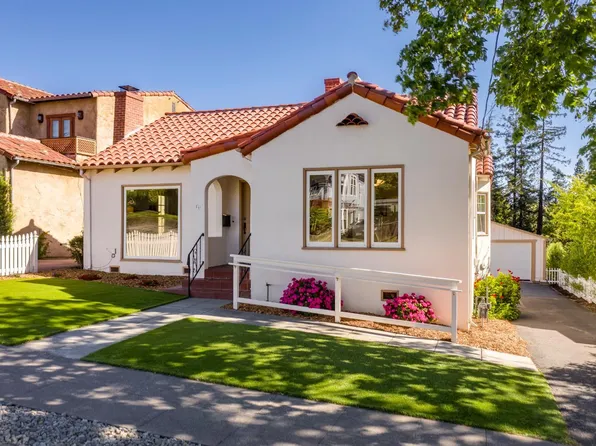 31 Laurel Avenue, Petaluma, CA 94952