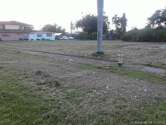 2nd image of 999 NW 9th Ave