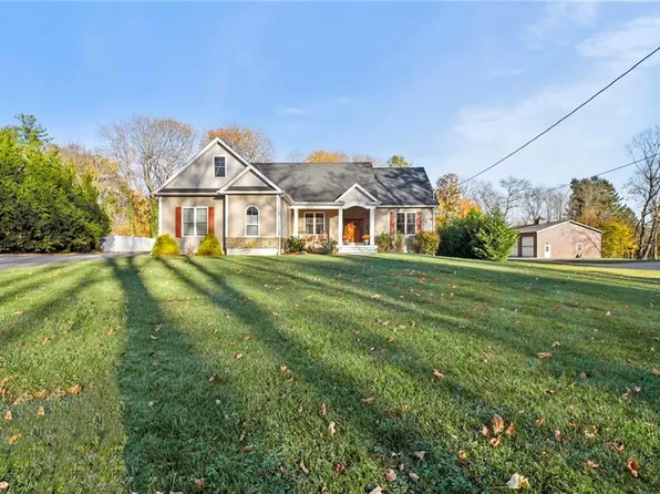 33 Hope St, Seekonk, MA 02771