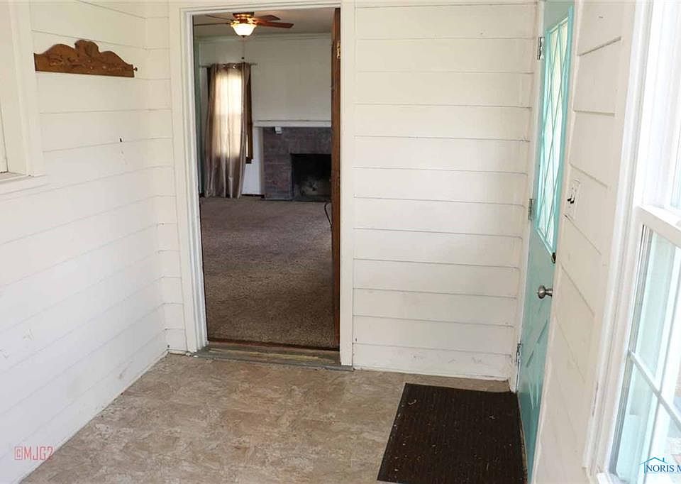 1102 Dixie Hwy, Rossford, OH 43460 Zillow