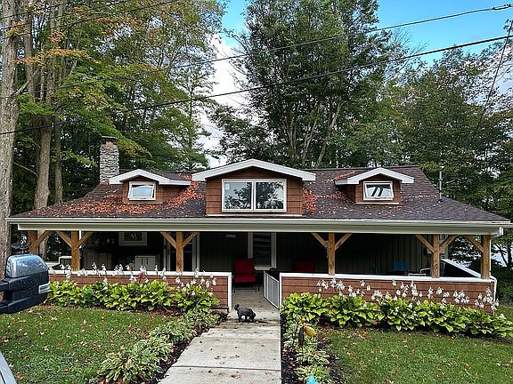 2nd image of 8631 Sunset Dr