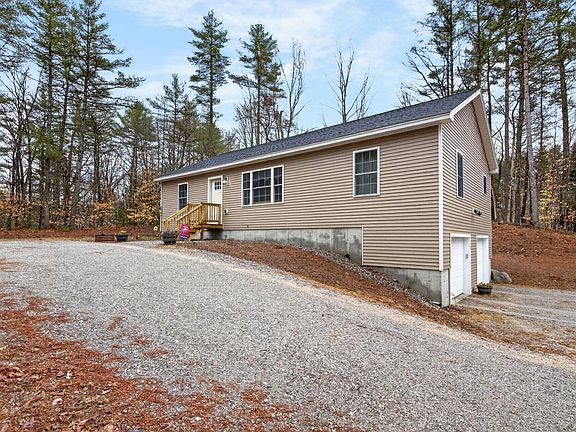 3rd image of 9 Alder Road