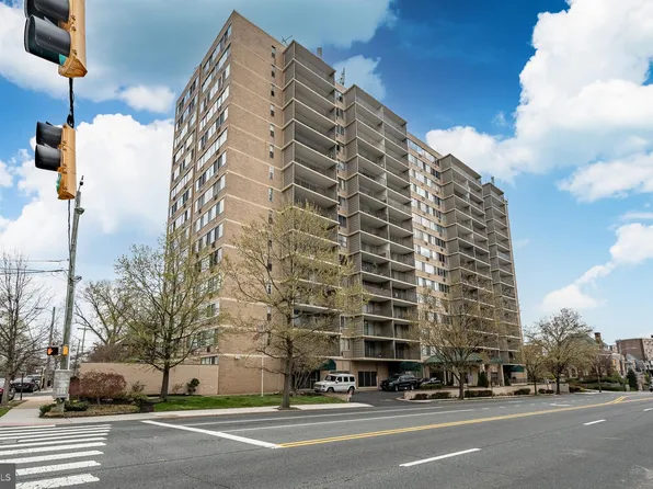 1401 Pennsylvania Ave APT 1110, Wilmington, DE 19806