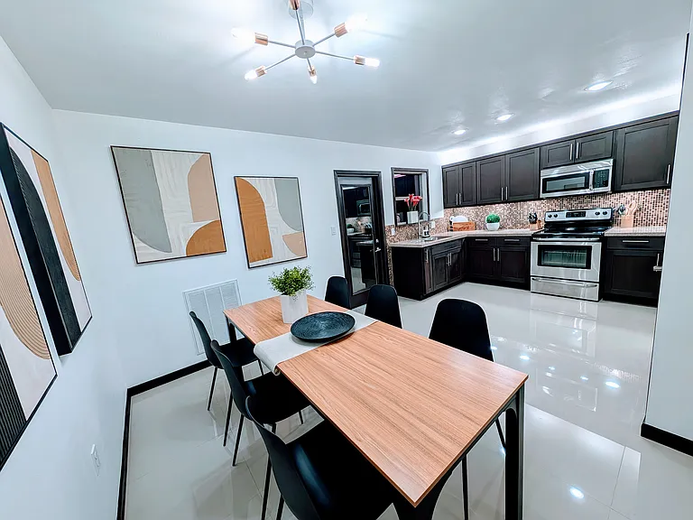 2550 Weslaco Rd #M-1 — Photo 6