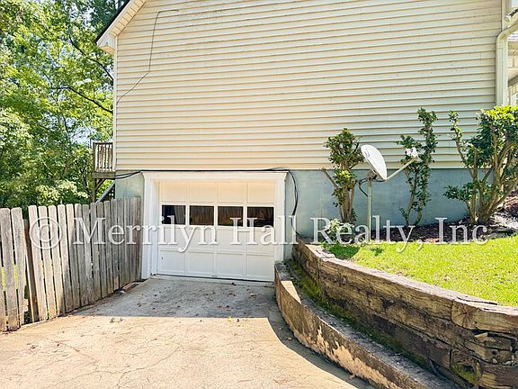 2nd image of 103 Riverwalk Ct