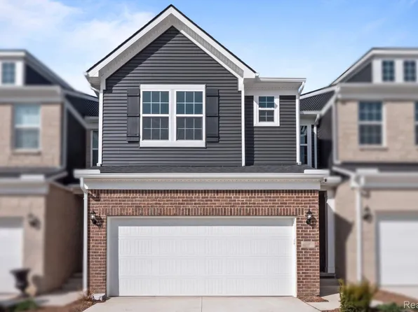 4088 Nottingham Cir, Clarkston, MI 48346