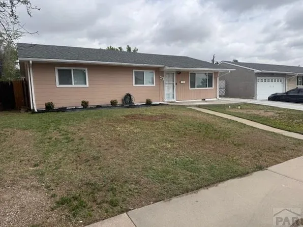 23 Macgregor Rd, Pueblo, CO 81001