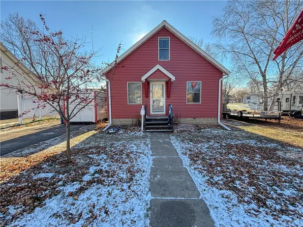 408 West Eau Claire Street, Rice Lake, WI 54868