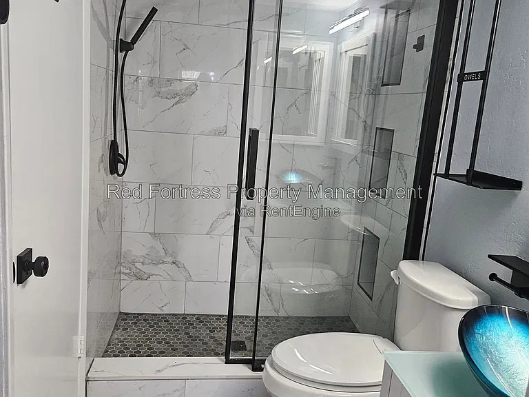 1660 Pine Valley Dr #104 — Photo 13