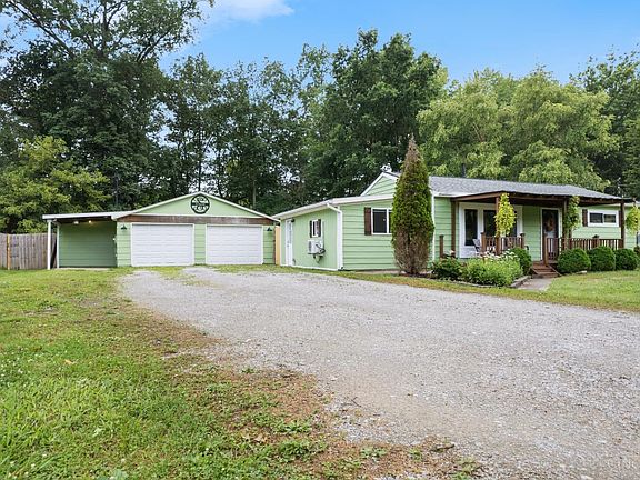 3rd image of 1377 Lela Ln