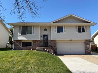 5625 S 82nd St, Lincoln, NE 68516