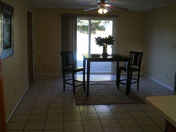 Family room & eating area