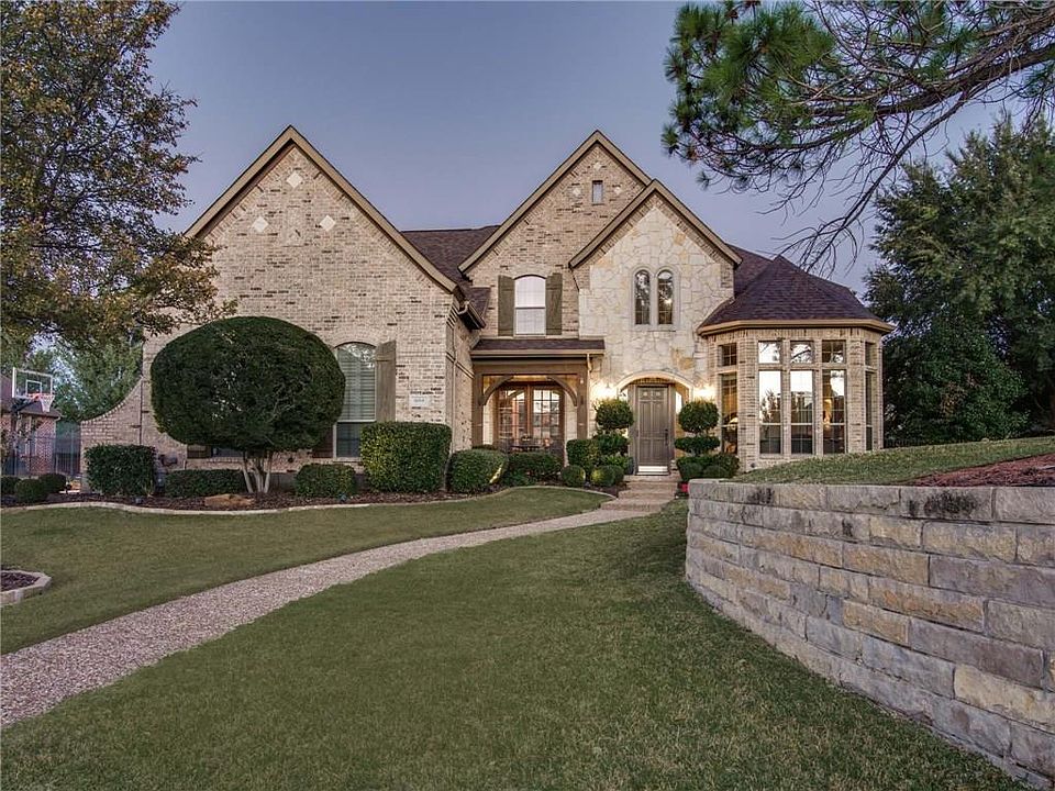 1st image of 404 Orchard Hill Dr