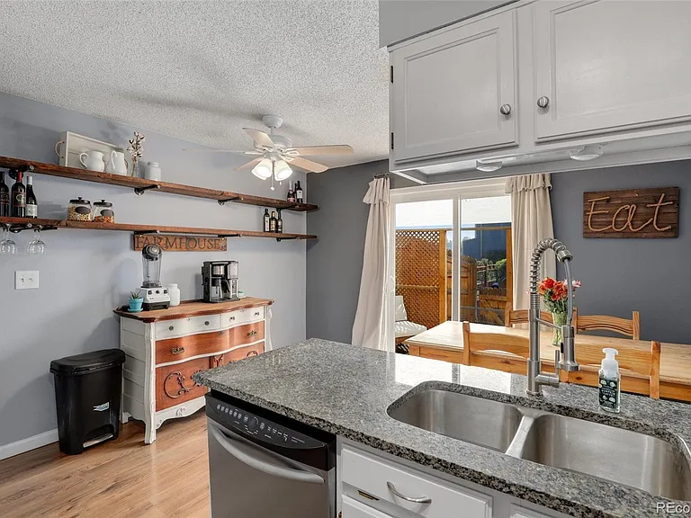 10856 Bayfield Way — Photo 5