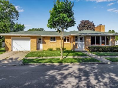 117 Lennox Ave, Amherst, NY, 14226