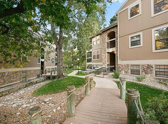 3rd image of 10960 W Florida Ave APT 113