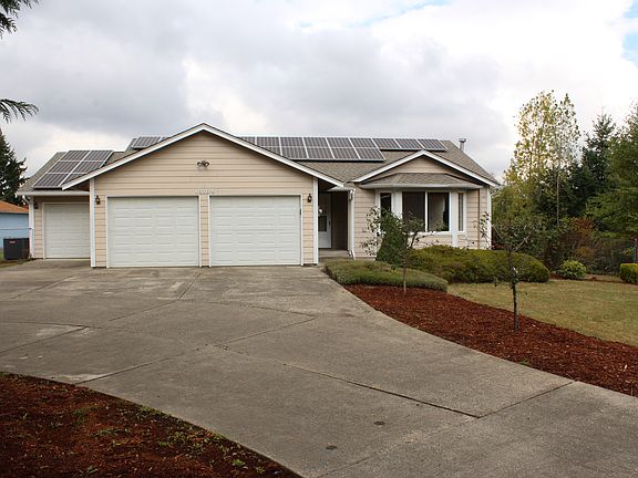 Three car garage!
