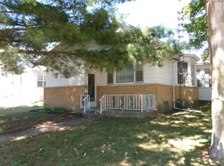 2305 1st St, Peru, IL 61354