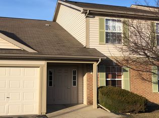 928 N Village Dr UNIT 1, Round Lake Beach, IL 60073