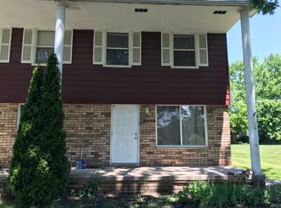 440 Barker Rd, Whitmore Lake, MI 48189