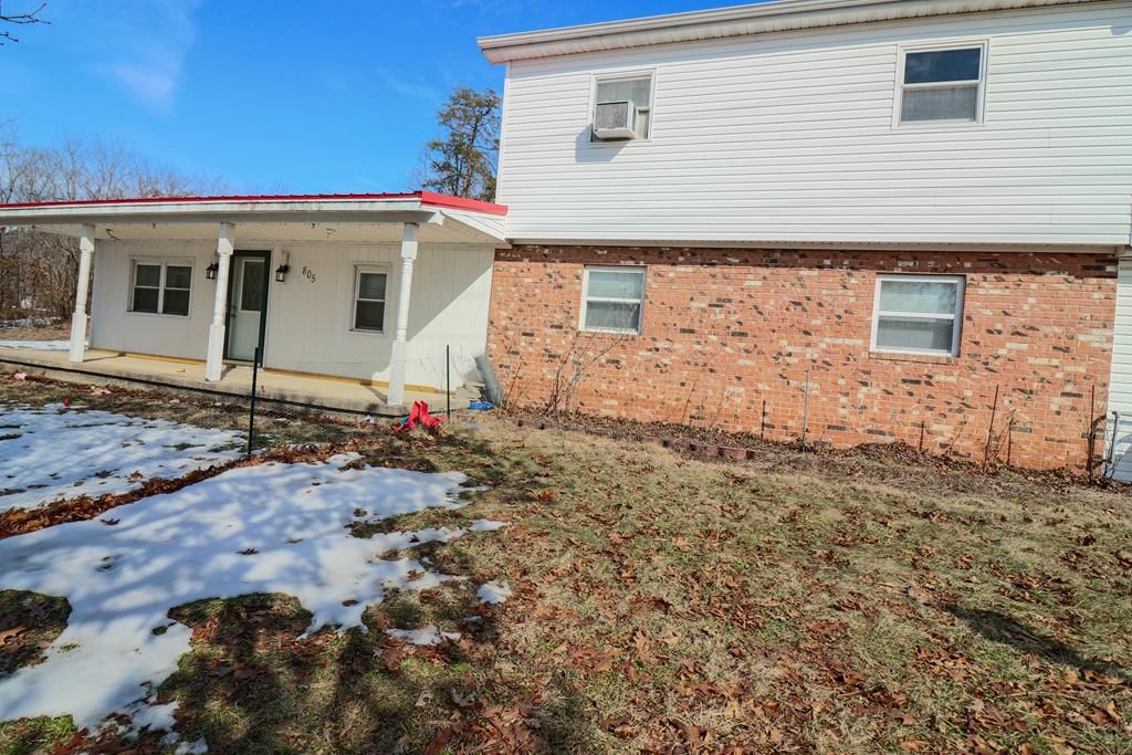 Real estate listing image