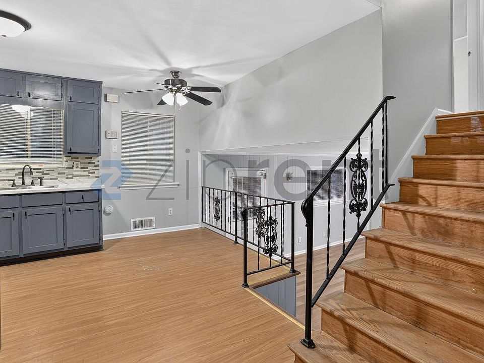 1st image of 4519 Raleigh Dr