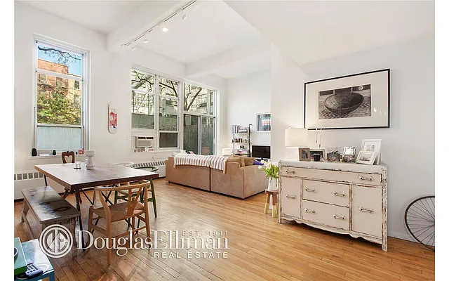 Rented by Douglas Elliman | media 18
