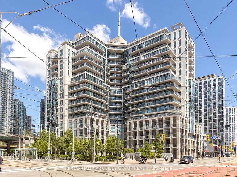 410 Queens Quay W #1103 — Photo 1