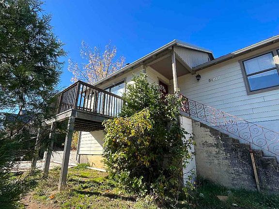 5th image of 5907 Castle Ave