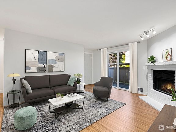 5th image of 14200 NE 171st Street #G106
