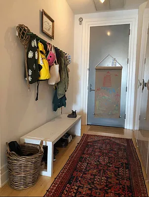 Rented by Compass | media 22