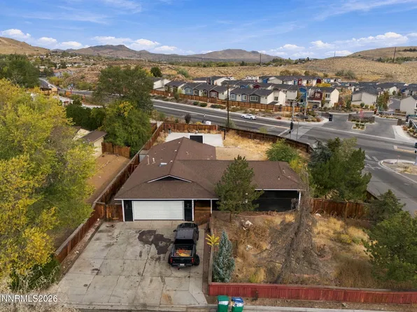 3835 Moorpark Ct, Sun Valley, NV 89433