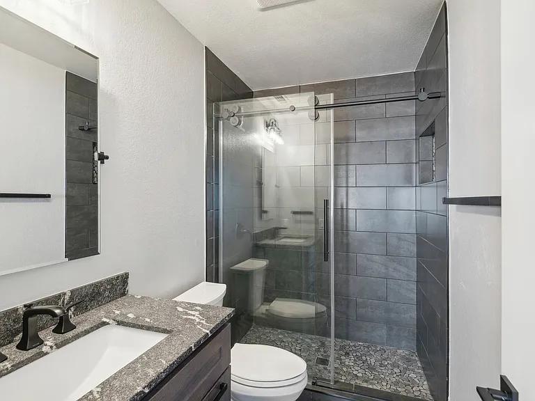 8385 Western Trail Pl #B — Photo 13