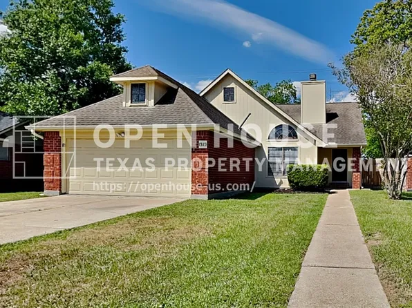 7323 Livery Ln, Cypress, TX 77433