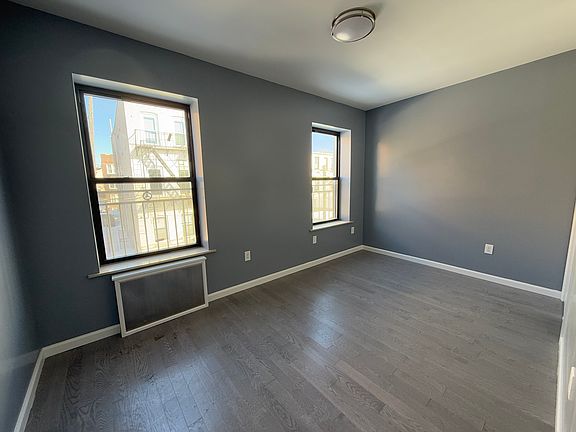 4th image of 1723 74th St #2R