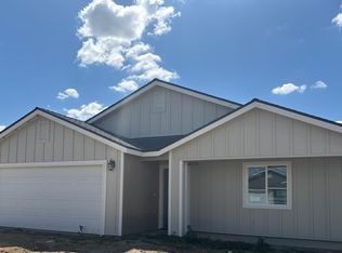 30759 Palmetto Rd, Visalia, CA 93291